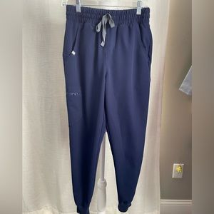 Figs Women's Navy Jogger Scrub Pants